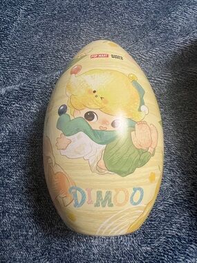 Pop Mart Dimoo Egg Capsule - Yellow Illustration